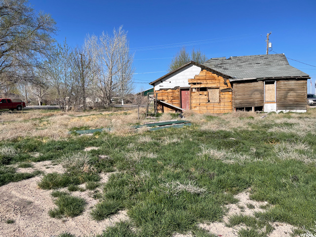 462 N Main St, Hinckley, UT 84635 — photo 8