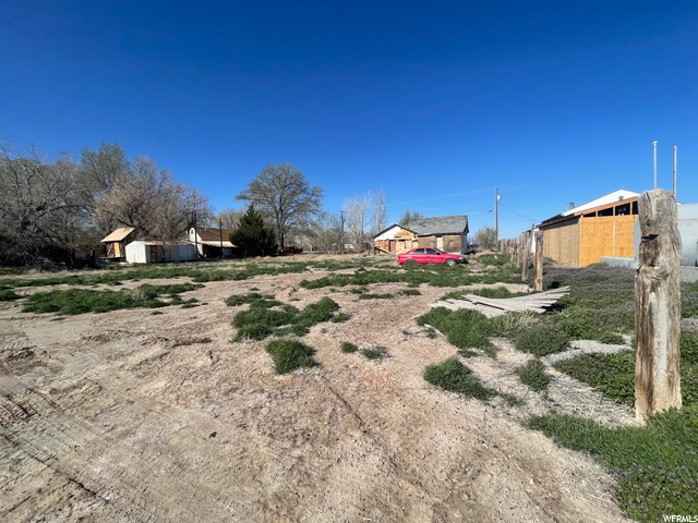 462 N Main St, Hinckley, UT 84635 — photo 11