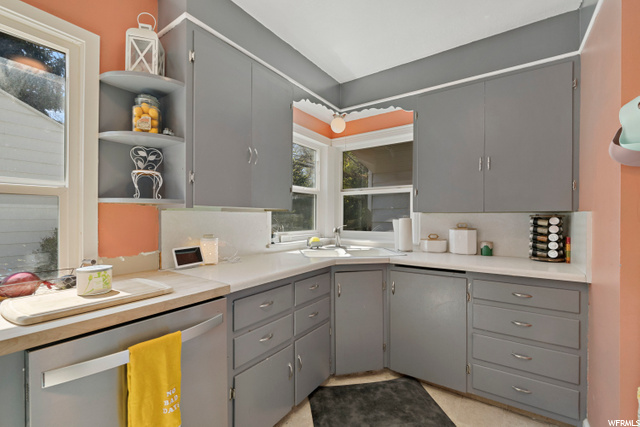 2263 Tyler Ave, Ogden, UT 84401 — photo 11