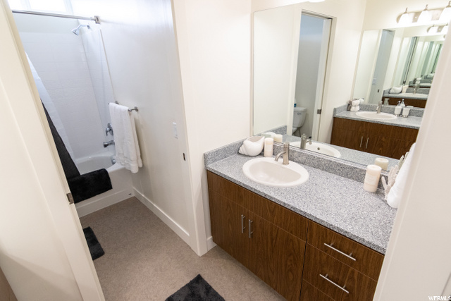 670 E 700 N, Logan, UT 84321 — photo 11