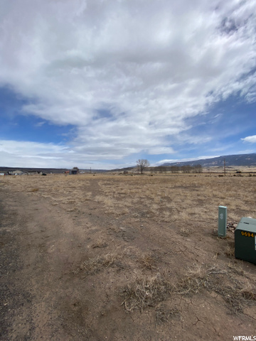 #16, Loa, UT 84747 — photo 9