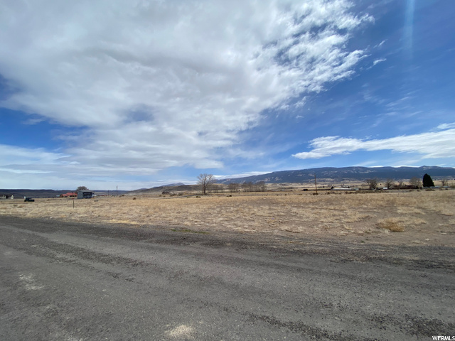 #16, Loa, UT 84747 — photo 2