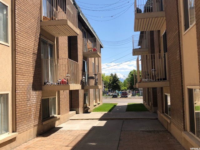 1080 E 450 N #13, Provo, UT 84606 — photo 2