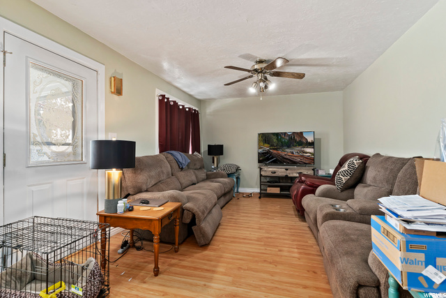344 E Morgan St N, Layton, UT 84041 — photo 3