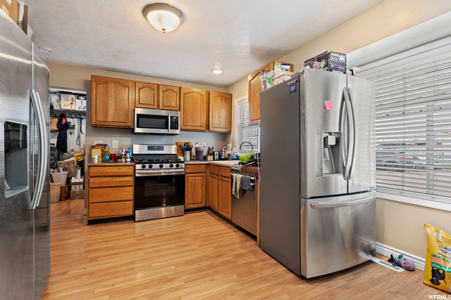 344 E Morgan St N, Layton, UT 84041 — photo 5