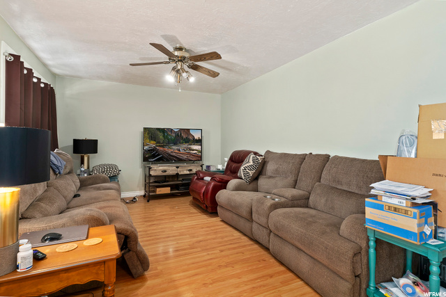 344 E Morgan St N, Layton, UT 84041 — photo 2