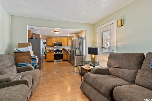 344 E Morgan St N, Layton, UT 84041 — photo 4