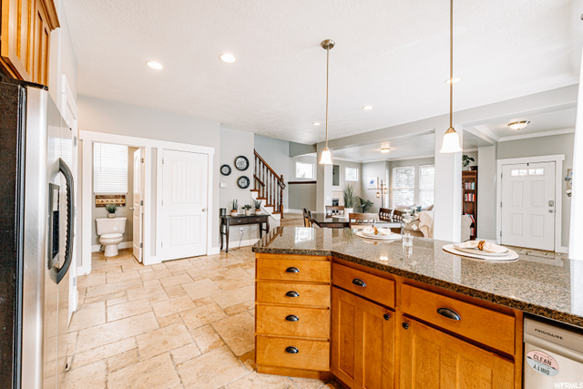 1414 E Eagle Cliff Ct, Sandy, UT 84092 — photo 7