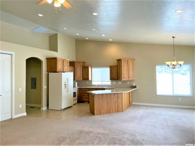 536 Chateau Way, Smithfield, UT 84335 — photo 7