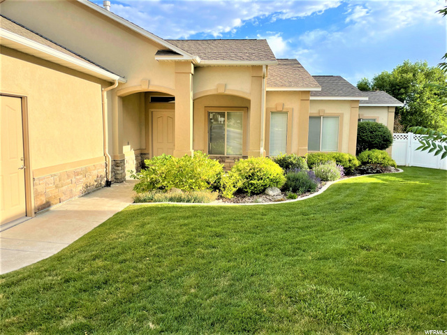 536 Chateau Way, Smithfield, UT 84335 — photo 2