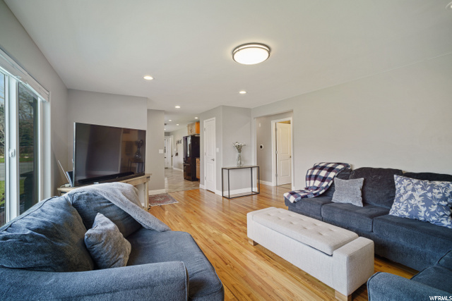 607 W 3100 S, Bountiful, UT 84010 — photo 6