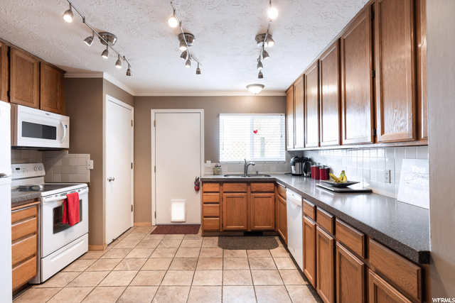838 E 8230 S, Sandy, UT 84094 — photo 9