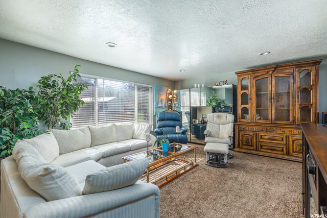 977 N 975 E, Ogden, UT 84404 — photo 10