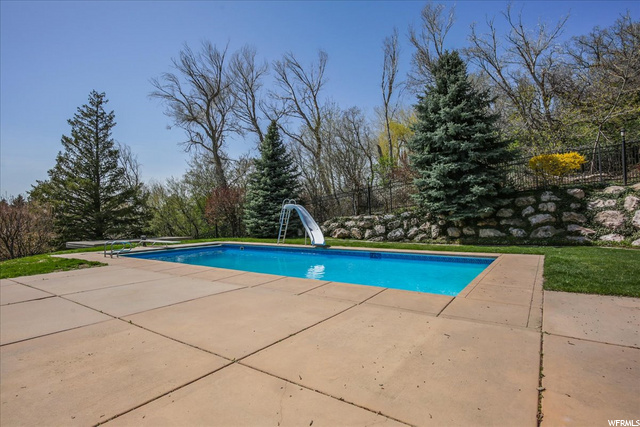 5837 S 2550 E, Uintah, UT 84403 — photo 5