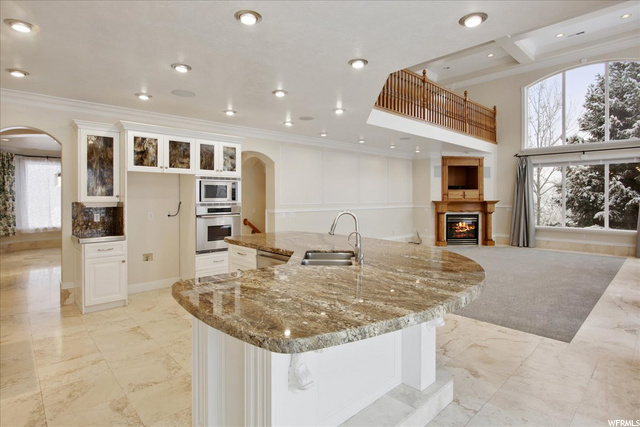 5837 S 2550 E, Uintah, UT 84403 — photo 12