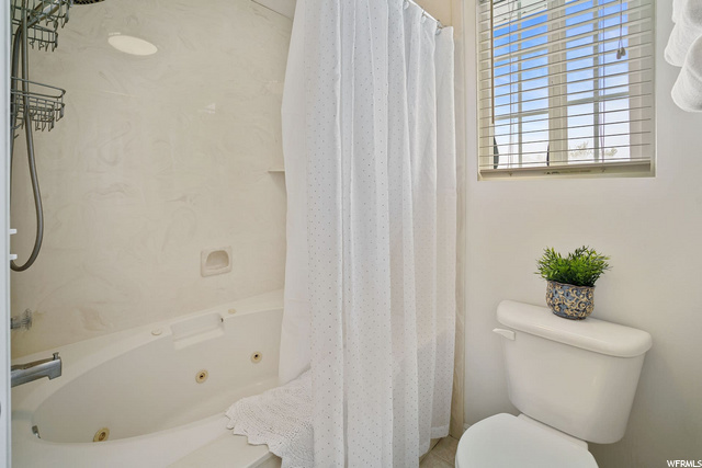 725 Park Shadows Cir, Bountiful, UT 84010 — photo 8