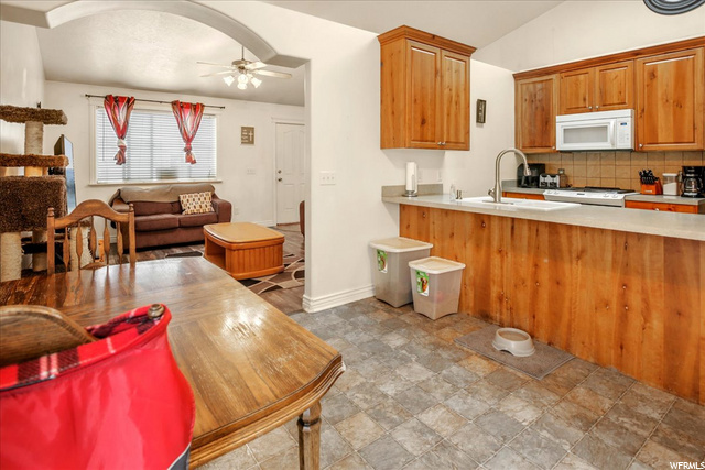 637 E 500 N, Ogden, UT 84404 — photo 11