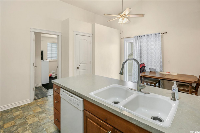637 E 500 N, Ogden, UT 84404 — photo 9