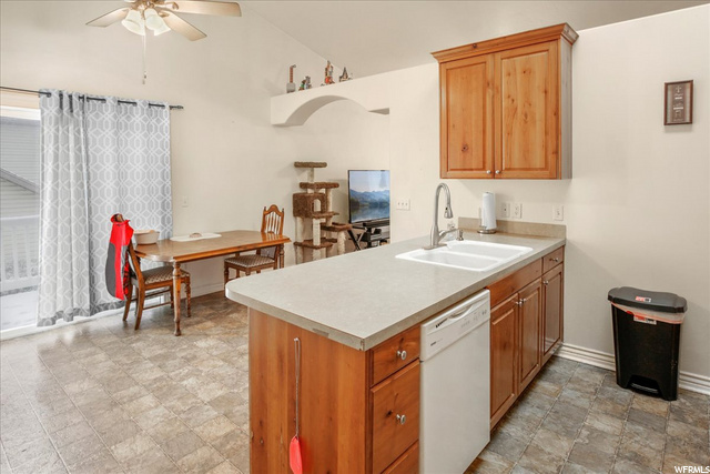 637 E 500 N, Ogden, UT 84404 — photo 10