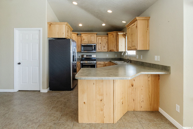 164 E 500 N, Millville, UT 84326 — photo 3