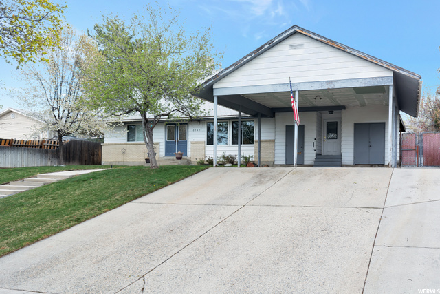 8345 S Colene Dr E, Sandy, UT 84094 — photo 2