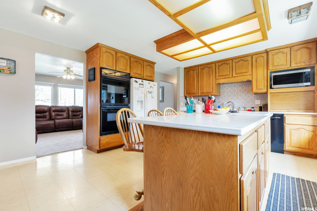 8345 S Colene Dr E, Sandy, UT 84094 — photo 5