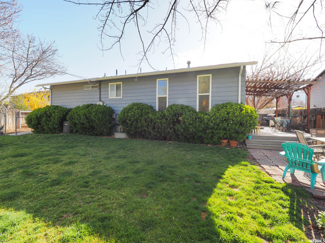 9462 S 220 E, Sandy, UT 84070 — photo 6