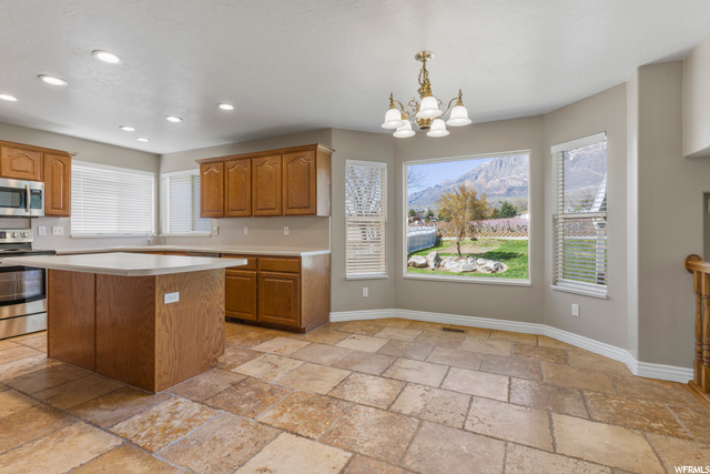 684 E 2900 N, North Ogden, UT 84414 — photo 5