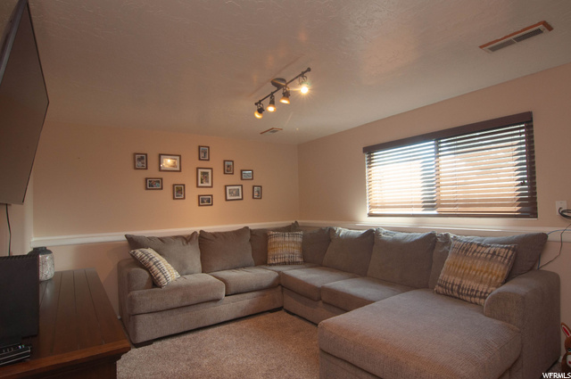 3377 W 4975 S, Roy, UT 84067 — photo 11