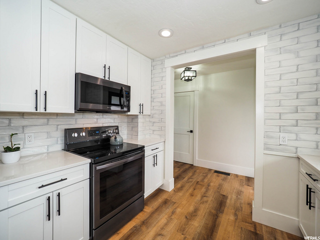 8450 S Mesa Dr E, Sandy, UT 84093 — photo 7