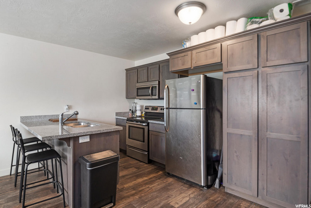 End-Unit Kitchen