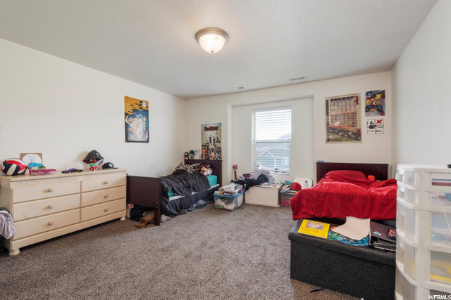 Mid-Unit Bedroom 2