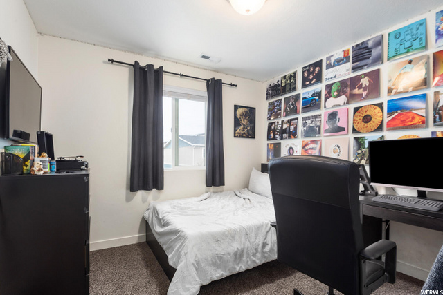 End-Unit Bedroom 3