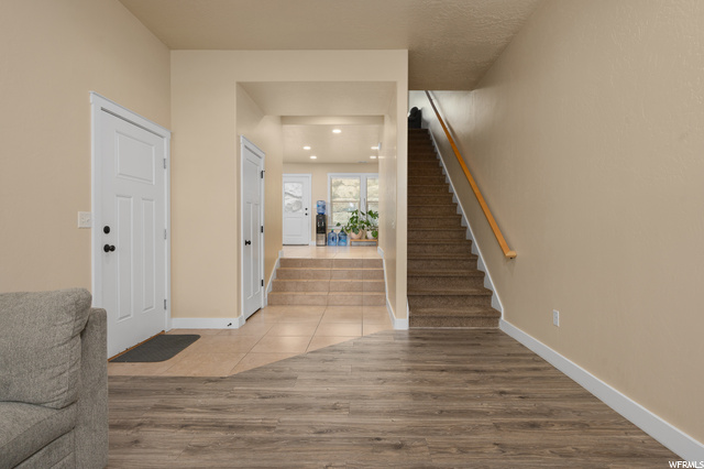 2147 Orchard Pines Loop E, Bountiful, UT 84010 — photo 2