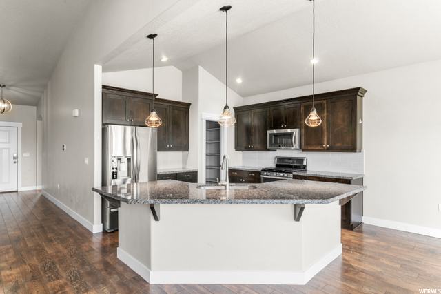 2375 W Harmony Dr, Layton, UT 84041 — photo 3