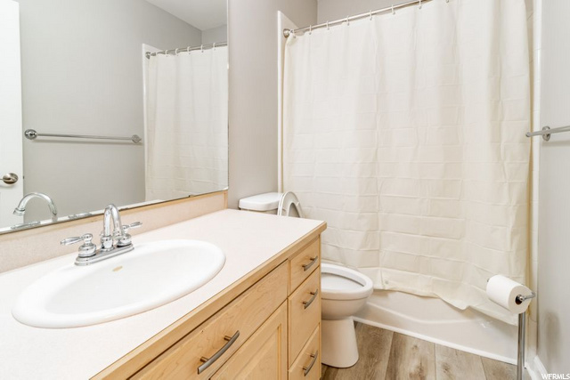 3773 S Cardiff Cir E, Bountiful, UT 84010 — photo 3