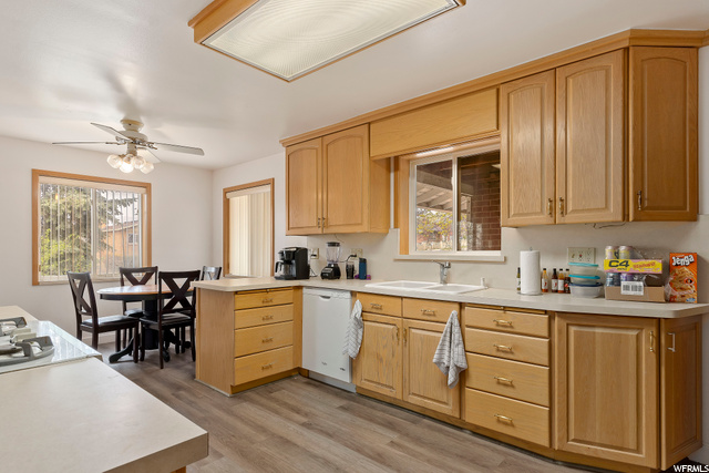 413 W 3200 S, Bountiful, UT 84010 — photo 10