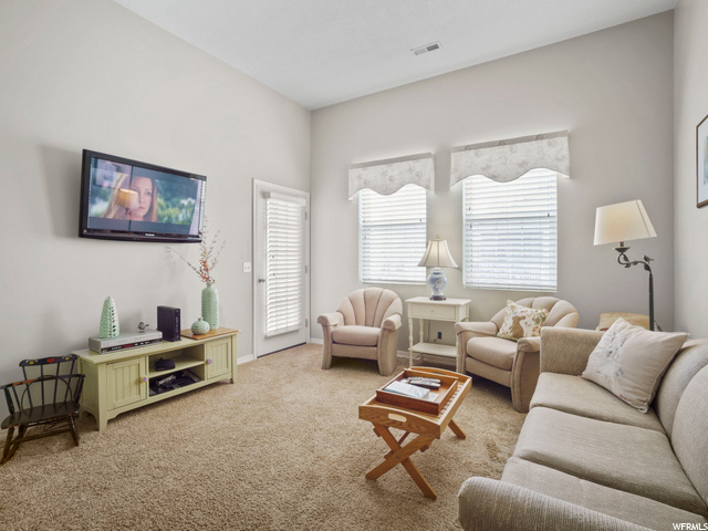 910 S Courtyard Ln E, Centerville, UT 84014 — photo 7
