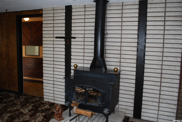 Wood stove
