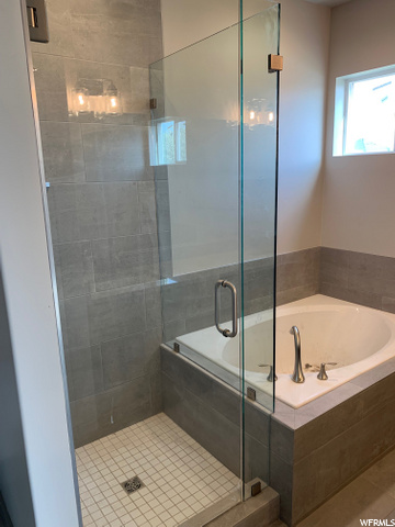 559 N 1725 W, Clinton, UT 84015 — photo 12