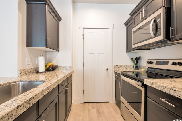 7249 N Clover Leaf Ln, Eagle Mountain, UT 84005 — photo 9