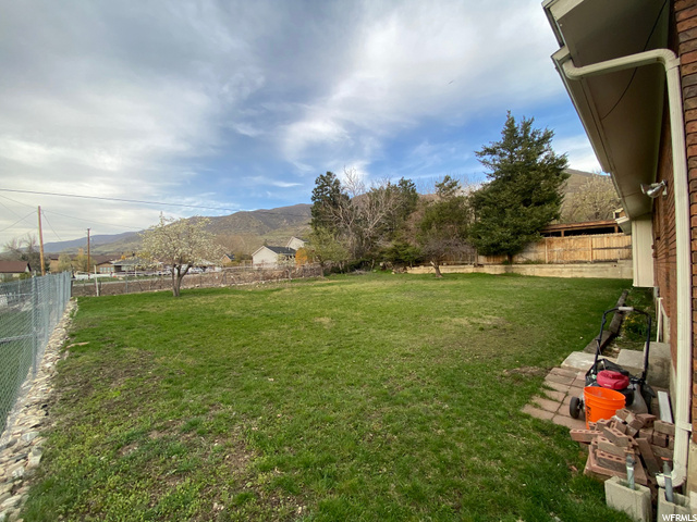333 E Center St, Centerville, UT 84014 — photo 4
