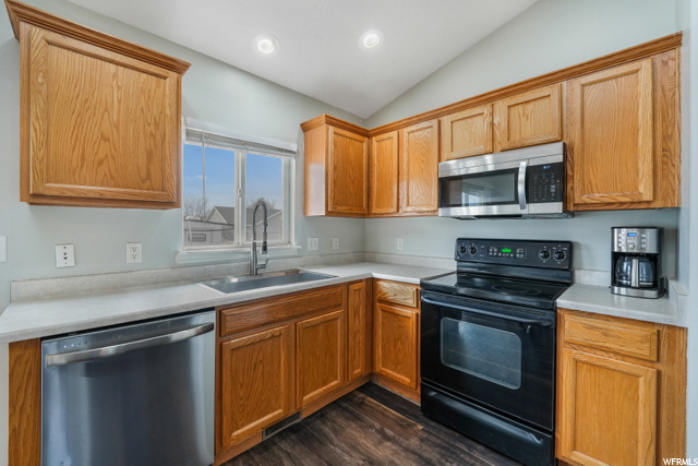 2114 E Juniper Dr N, Eagle Mountain, UT 84005 — photo 10