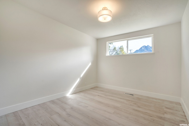 5630 S 1080 E, Murray, UT 84121 — photo 7