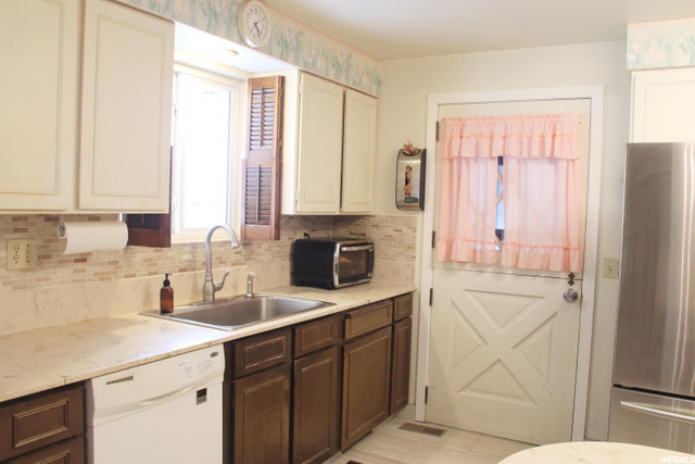 4919 S 2275 W, Roy, UT 84067 — photo 5