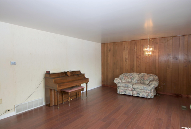 4919 S 2275 W, Roy, UT 84067 — photo 2