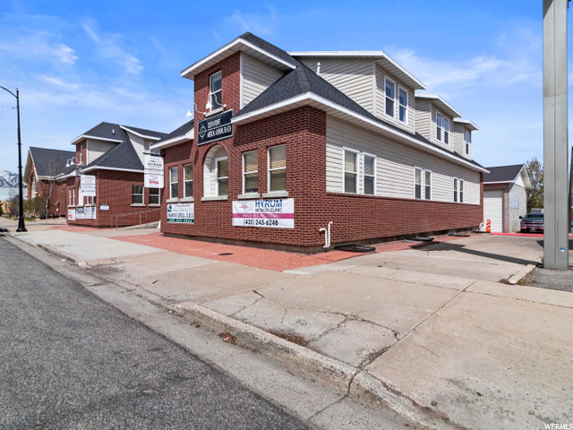 26 W Main St, Hyrum, UT 84319 — photo 3