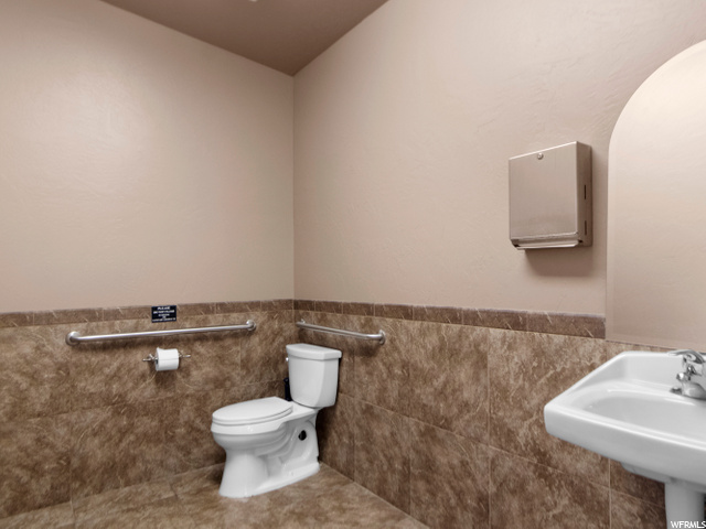 26 W Main St, Hyrum, UT 84319 — photo 9