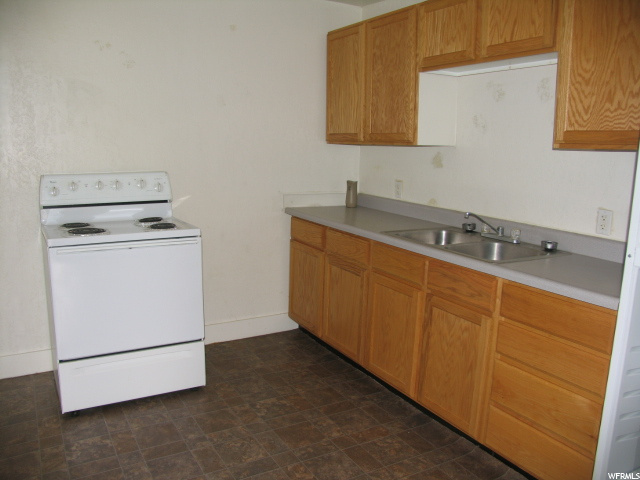 245 N 200 E, Price, UT 84501 — photo 8
