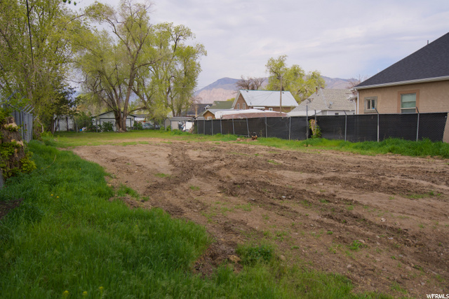 270 33rd St, Ogden, UT 84401 — photo 2